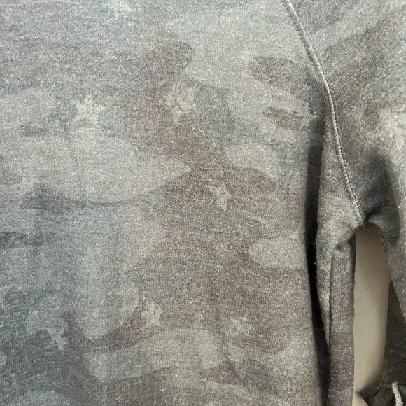 Democracy light gray camouflage sweatshirt - Picture 7 of 8